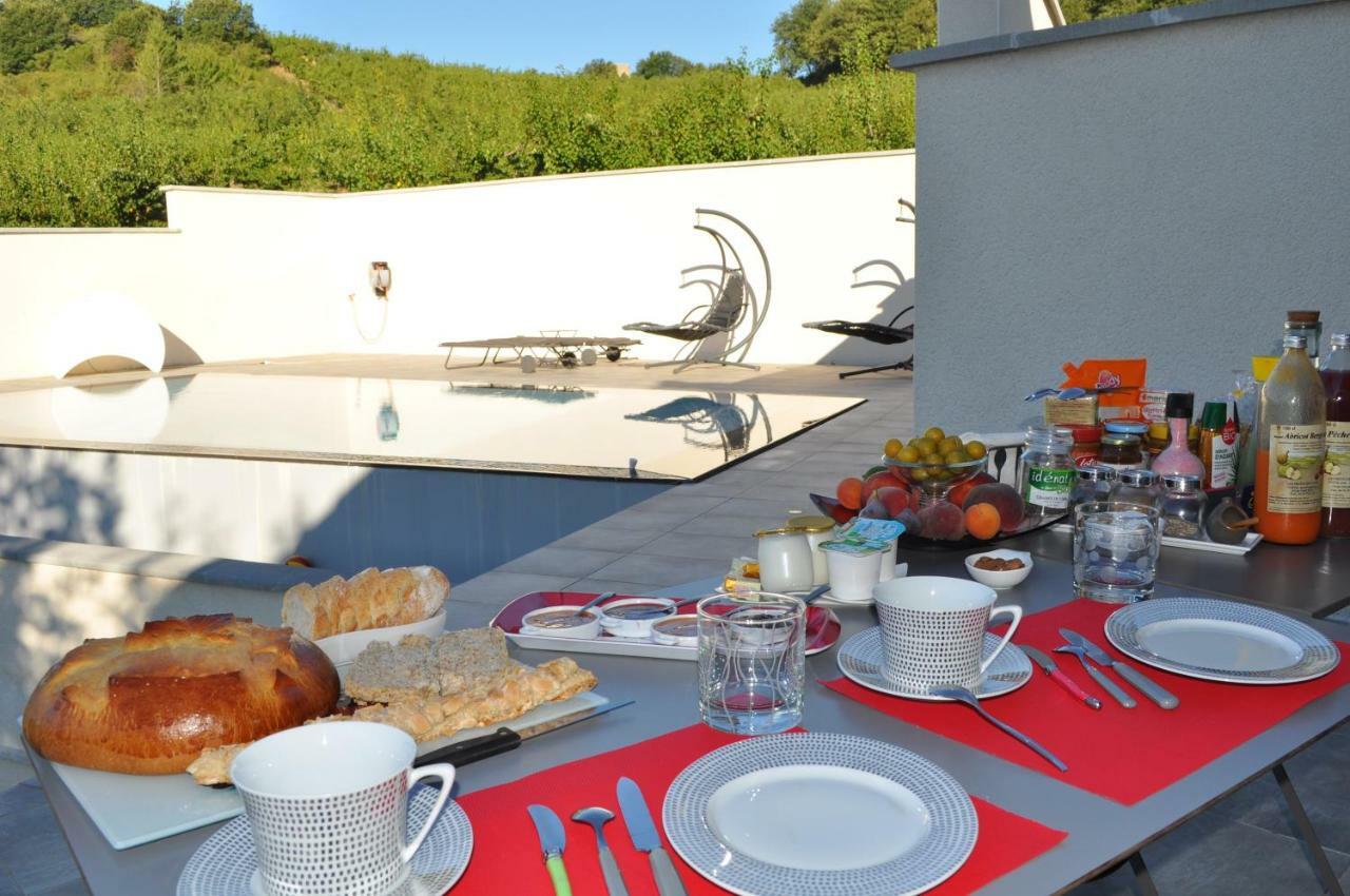 Bed and Breakfast Casa Pura Vida Albon Exterior foto
