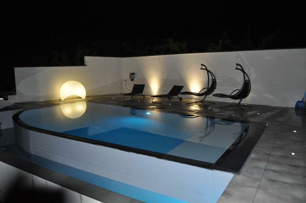 Bed and Breakfast Casa Pura Vida Albon Exterior foto
